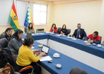 Partes discuten el nuevo proceso de admisión en las normales