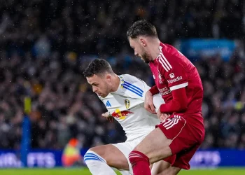 El Liverpool se deja otro empate en el último instante ante el Leeds