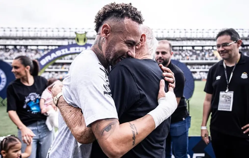 Santos, Vitória e Internacional logran la permanencia en el Brasileirao