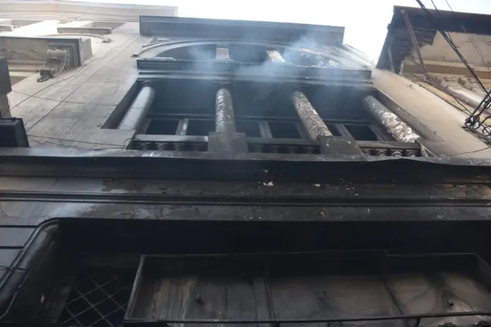 La casa patrimonial de la calle Sagárnaga tras el incendio. FOTO: GAMLP