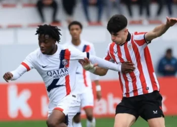 Unai Simón frena al PSG y el Athletic logra un prestigioso empate