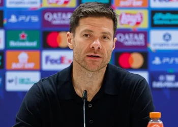 Alonso se queda sin defensa en la visita del Real Madrid a Vitoria