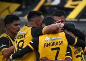 The Strongest jugará ante Tomayapo, con dos meses de sueldo pago