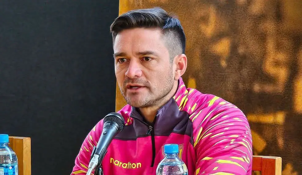Joaquín Monasterio renuncia a The Strongest