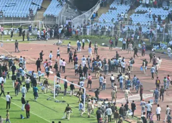 La visita de Messi a un estadio de Calcuta concluye con disturbios