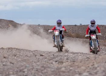 Familia Nosiglia es pasión y legado que impulsa el motociclismo boliviano