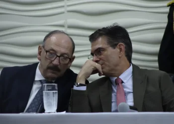 Paz denuncia que ‘se afanaron’ el 40% de los pagos por hidrocarburos