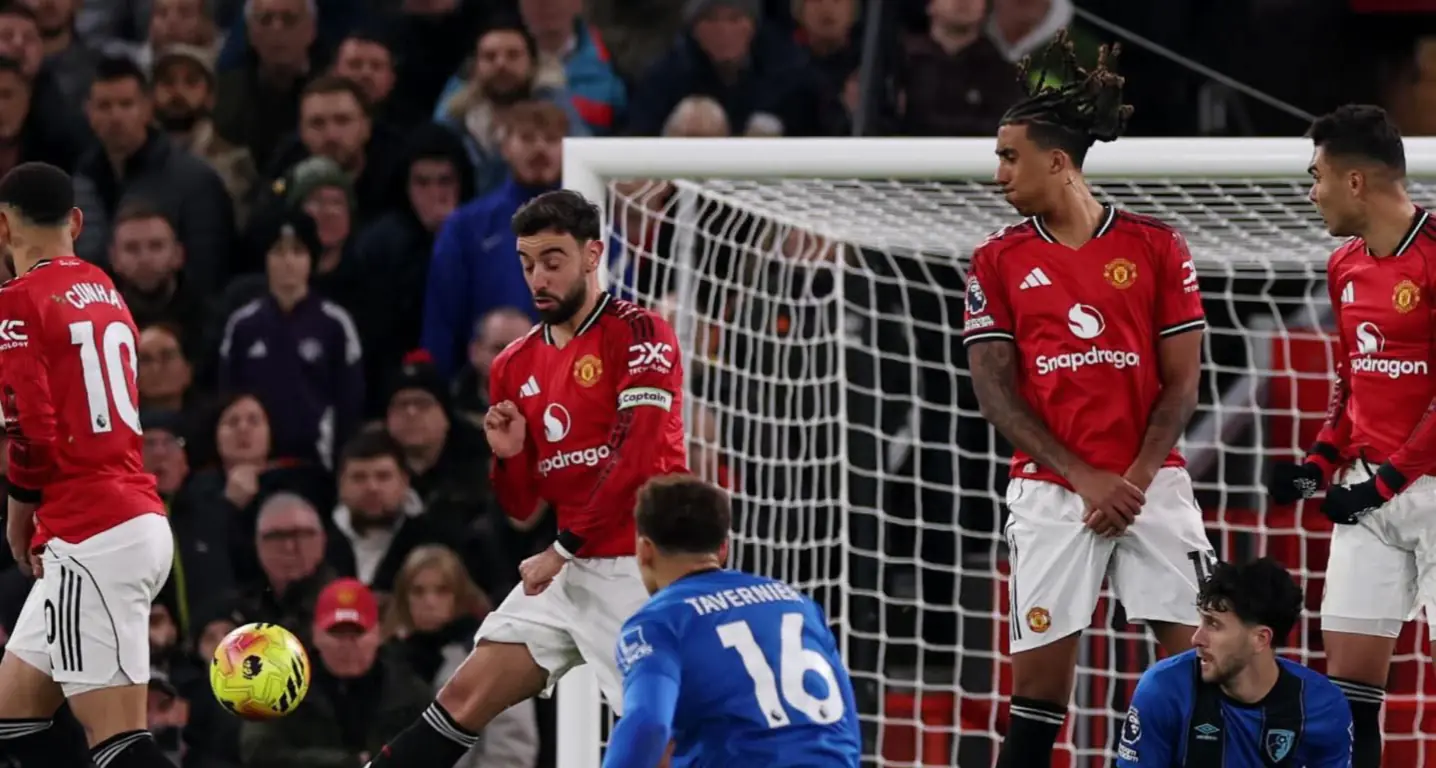 Manchester United y Bournemouth firman empate 4-4 de locura