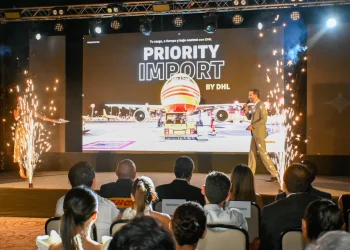 DHL Express fortalece su servicio de operaciones de carga pesada