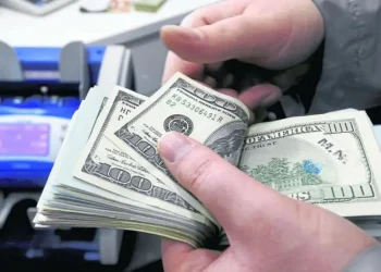 Inflación, decrecimiento y bajas RIN ponen a prueba la solidez de la banca