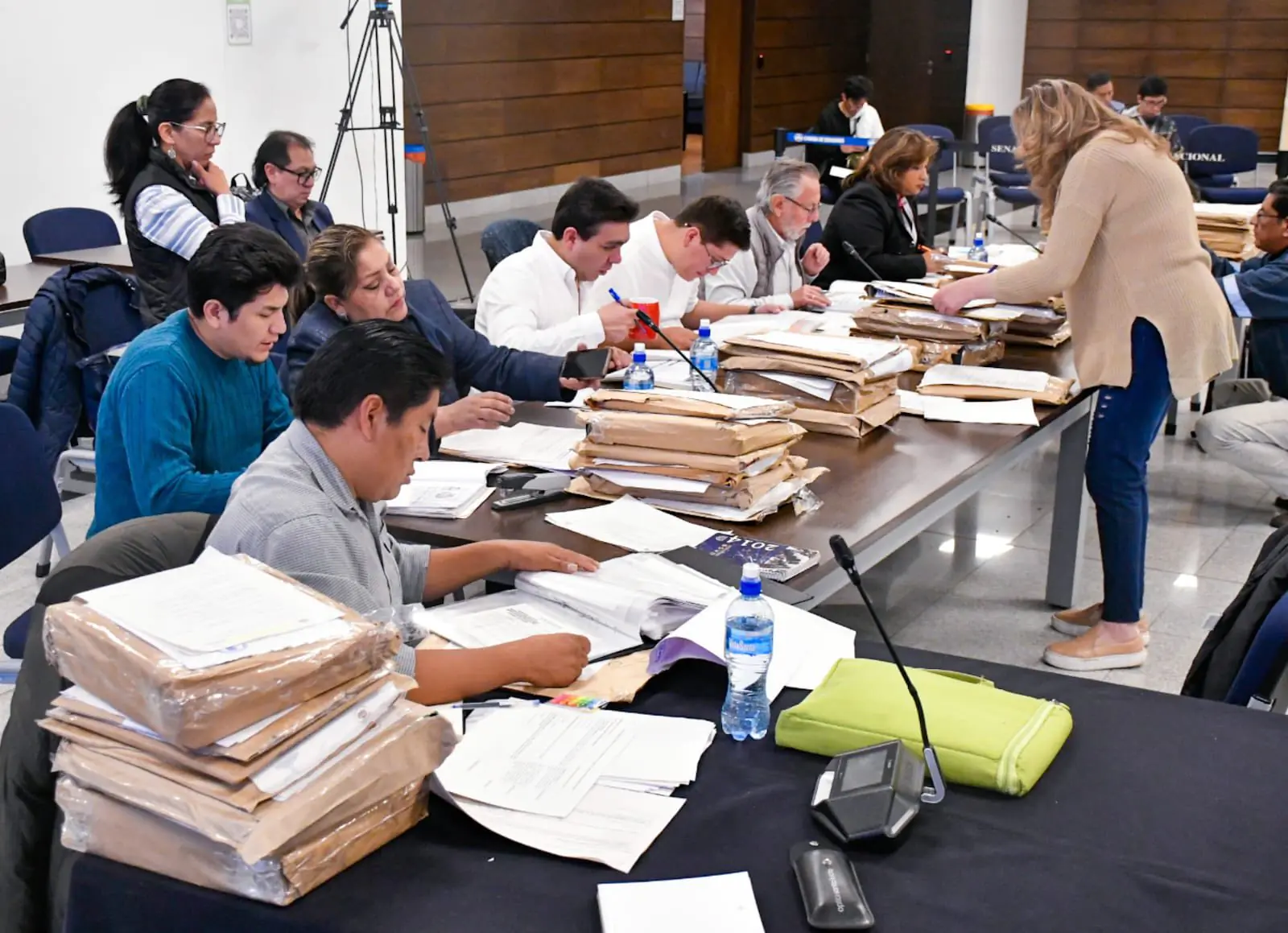 Comisión Mixta revisa más 100 recursos de impugnaciones para vocales del TSE