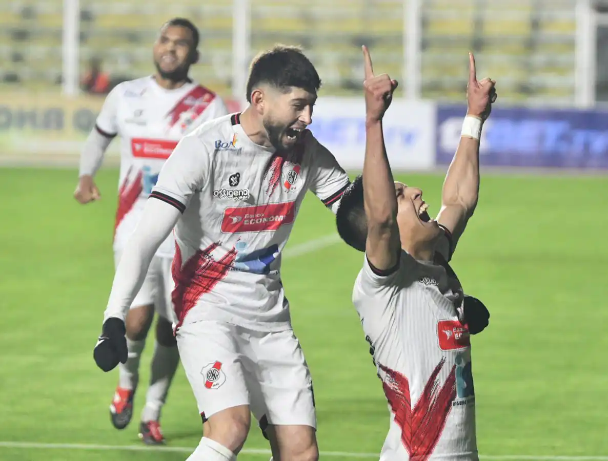 Un pusilánime The Strongest, pierde 1-2 ante Nacional Potosí
