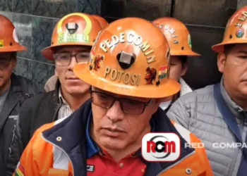 Mineros dan ultimátum de 60 días a la gestión de Paz Pereira