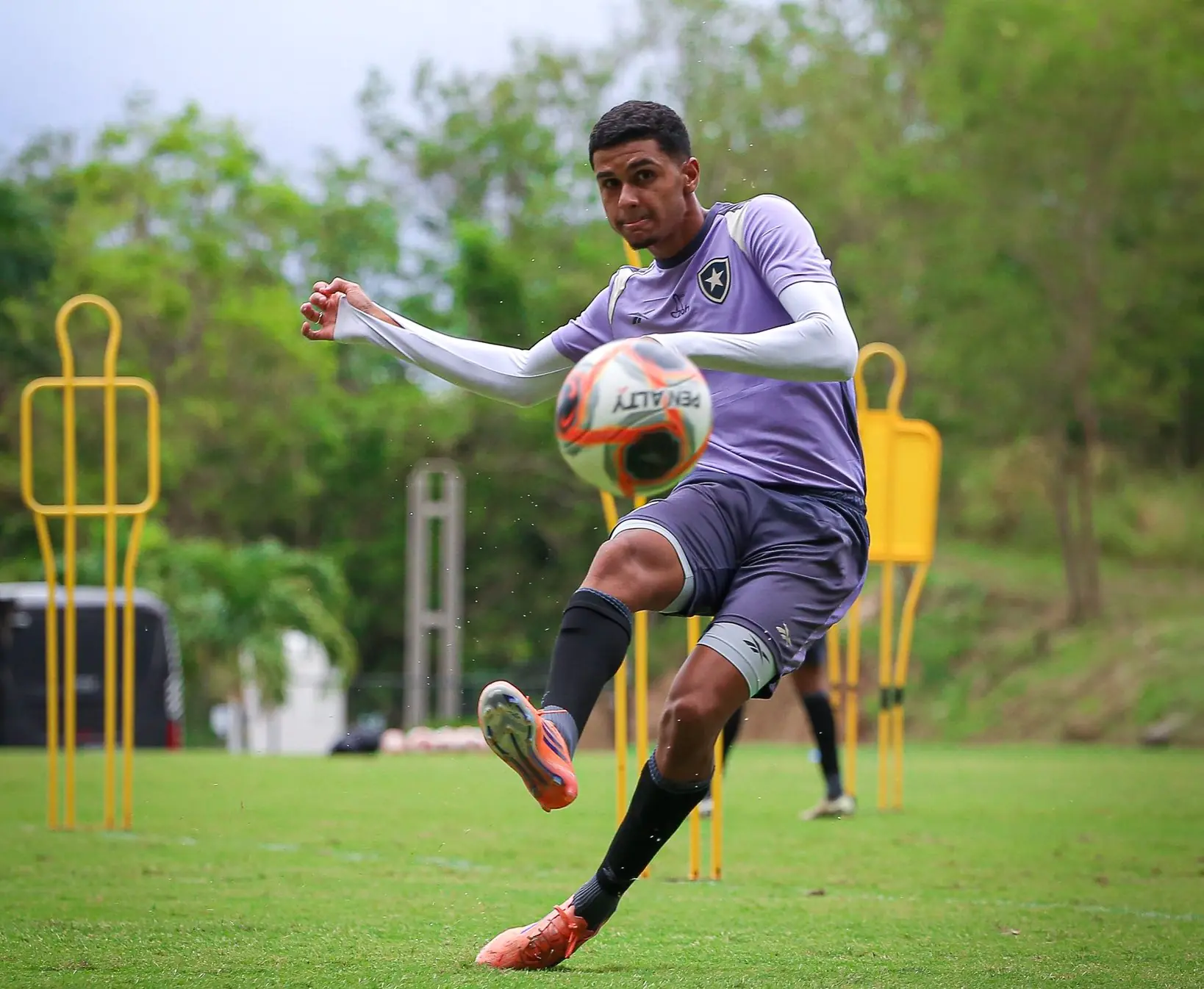 Botafogo espera por rival boliviano en segunda ronda de Libertadores