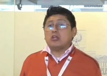 Bancada del PDC reprende a diputado Copa por plantear una rebaja de sus dietas