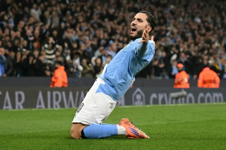 Tradicional festín de fútbol en Inglaterra cuando llega el final de año