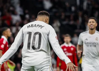 Mbappé sella triunfo del Madrid e iguala un récord de CR7