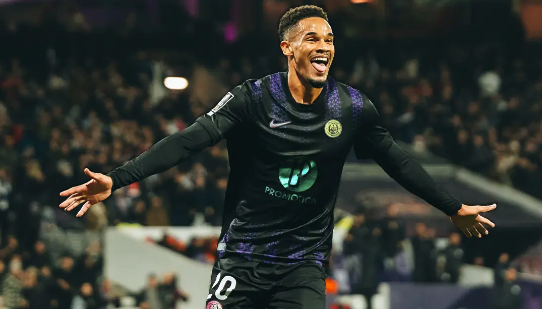 Emersonn marca en la Copa de Francia y David Martínez se estrena en Grecia