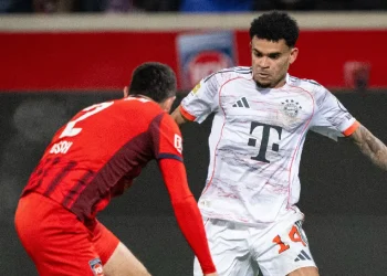 Luis Díaz marca en la Bundesliga y Raphinha extiende racha goleadora