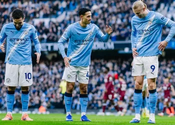 Jugadores del City serán pesados después de Navidad