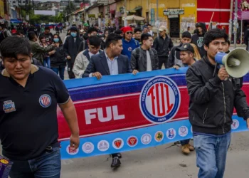 Estudiantes de la FUL UMSS exigen respeto al pasaje universitario de Bs 1