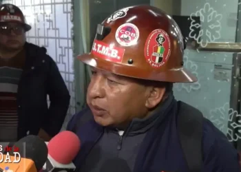 COB y FSTMB denuncian burla de Gobierno e inasistencia de Paz