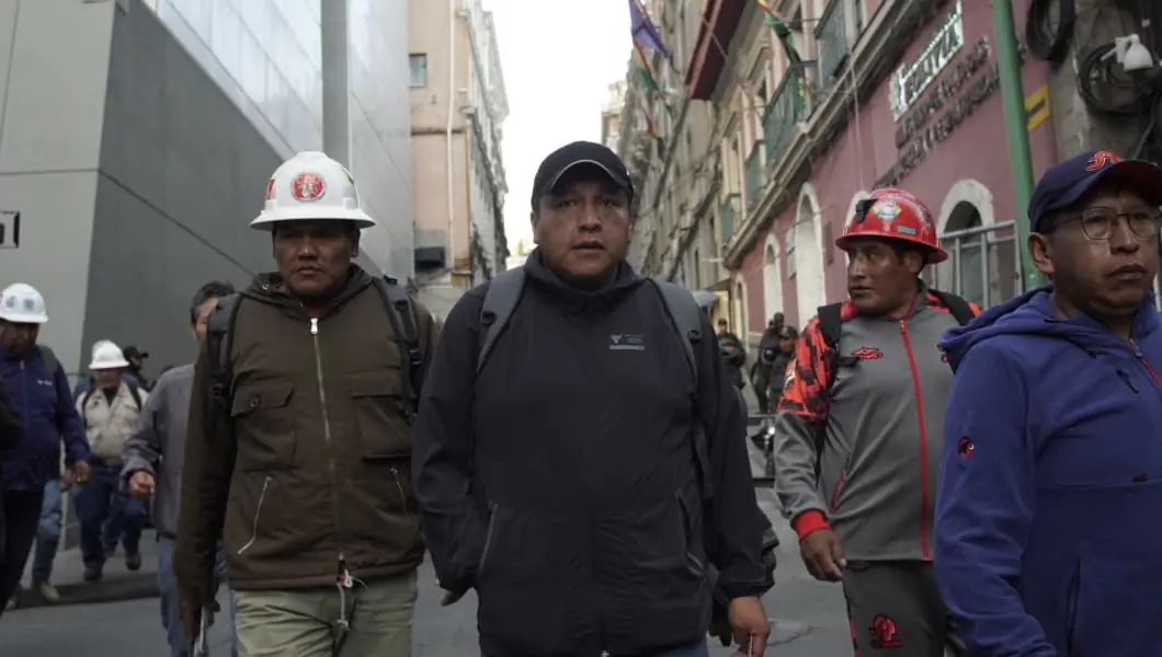 Tras reunión con el Gobierno, la COB mantendrá medidas de presión