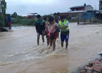 Desborde de ríos afecta a 2.000 familias en Puerto Villarroel