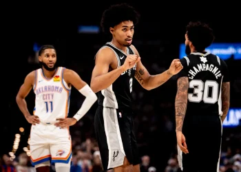 Los Spurs amplían dominio sobre Thunder, campeón NBA