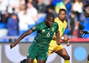 Sudáfrica gana 3-2 a Zimbabue y pasa a octavos en la Copa de África
