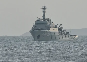 China lanza maniobras para simular bloqueo de puertos de Taiwán