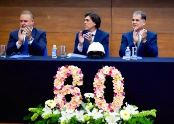 En su aniversario, Gobierno anuncia que Entel deja de ser ‘botín político’