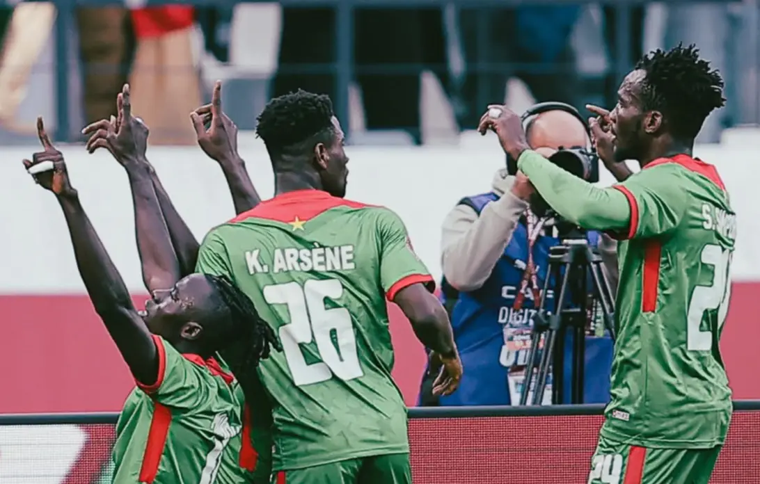 Argelia, Burkina Faso y Sudán clasifican a octavos de Copa África