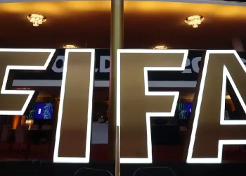 La FIFA reflexiona sobre una evolución de la regla del fuera de juego