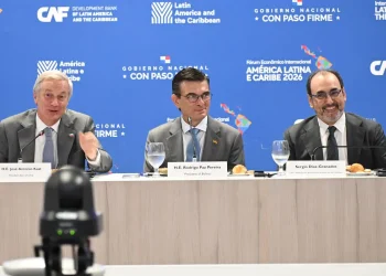 Foro CAF destaca estabilización económica lograda por Bolivia