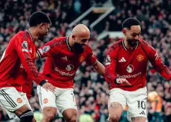 Manchester United prolonga el ‘efecto Carrick’