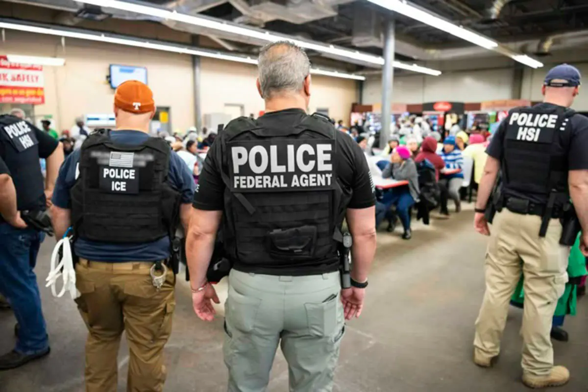 agentes_migratorios.jpg
