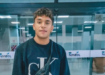 Esdras Mendoza refuerza a Blooming tras destaca temporada 2025
