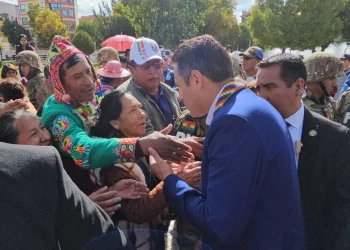 Lara afirma que, en tres meses, no hubo cambios, todo subió y la corrupción persiste