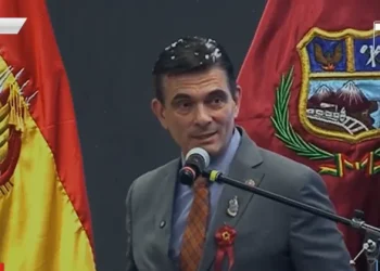 Paz advierte que carreteras bioceánicas no funcionarán si hay bloqueos