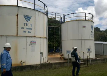 La ANH precinta tanque con 5 millones de litros de gasolina