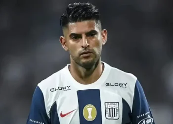 Alianza Lima anuncia salida de Carlos Zambrano tras denuncia de abuso sexual