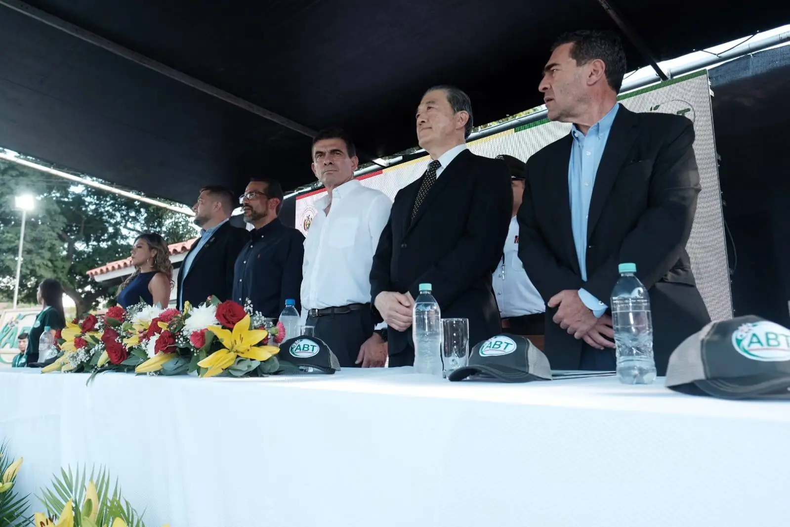 Paz llama a la reconciliación y al desarrollo sin ideologías