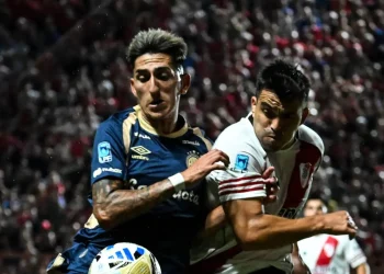 River vuelve a perder, Gallardo es expulsado y el equipo se apaga