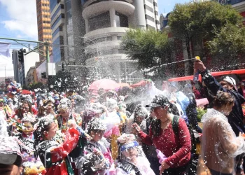 La Paz vive el Corso Infantil con 188 agrupaciones y masiva participación familiar