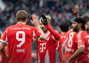 Bayern resiste a la presión del Dortmund y recupera su colchón