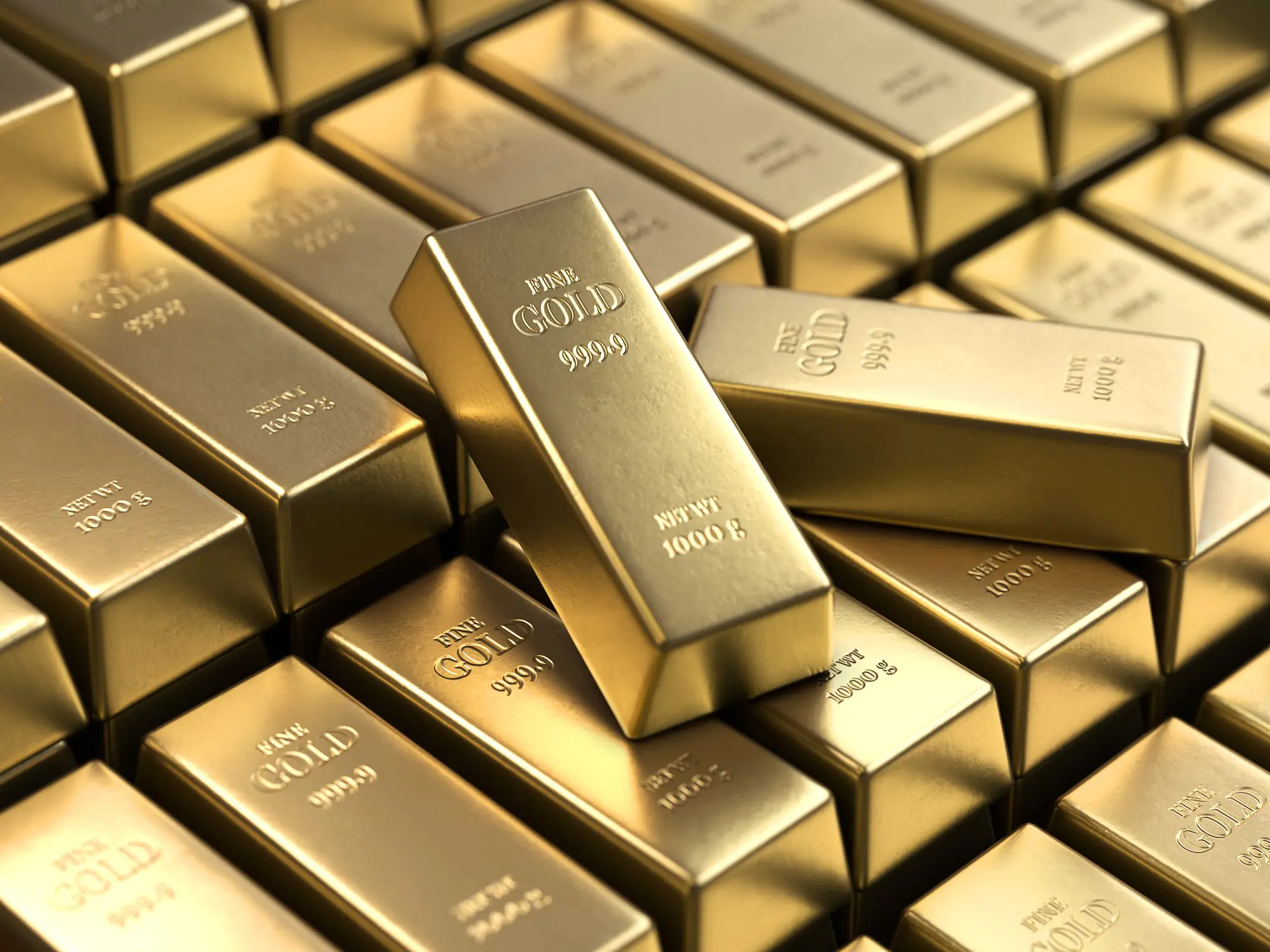 El oro se estabiliza y se acomoda arriba de $us 5.000 la onza