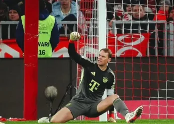Bayern München se queda sin su portero Neuer, lesionado en un gemelo