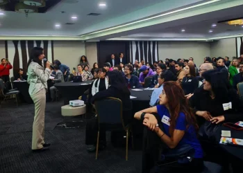 Plantean crear agencia estatal para impulsar emprendimientos