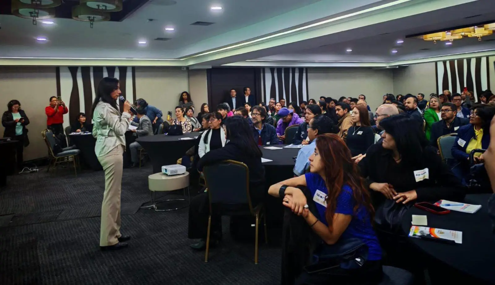 Plantean crear agencia estatal para impulsar emprendimientos
